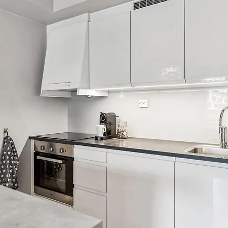 Demims Centre&parking * Lørenskog